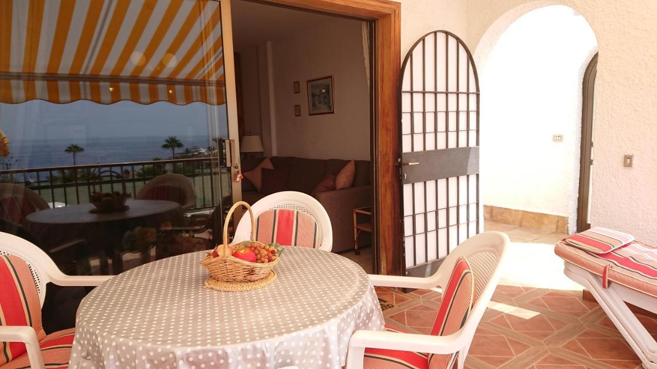 Apartment Mit Sonnenterrasse Und Panorama - Meerblick, 5 Min. Von Hafen + Strand Acantilado de los Gigantes Dış mekan fotoğraf